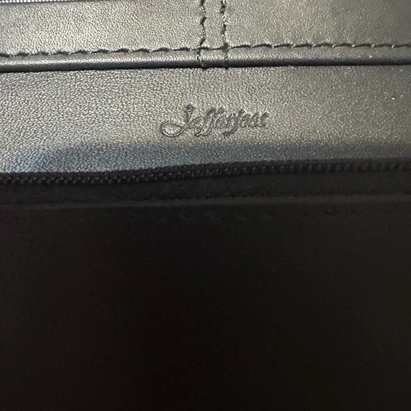 Jafferjees Black Leather Wallet 8” x 4” Dust Cover New In Box - Picture 5 of 7